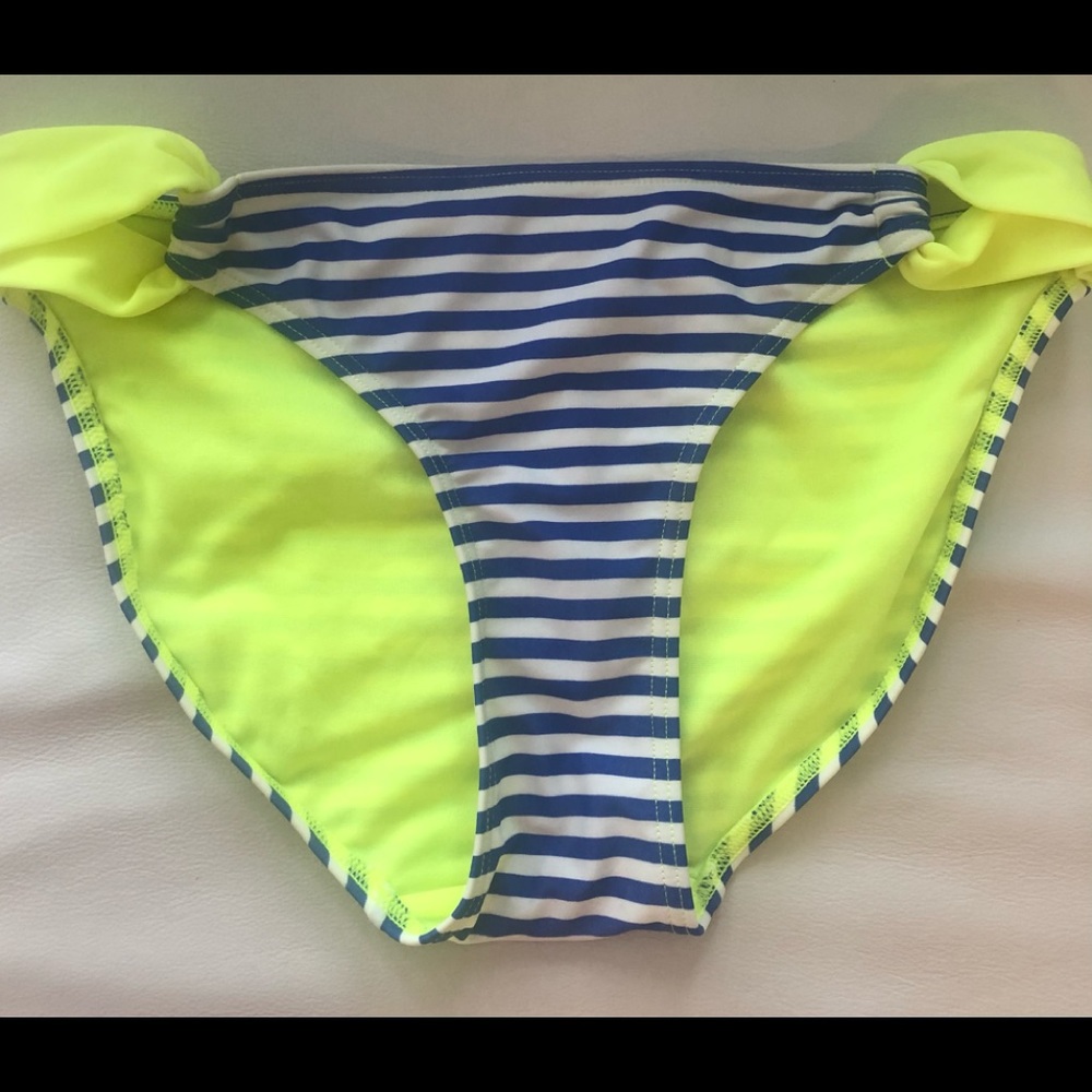 La Vie En Rose bikini bottom